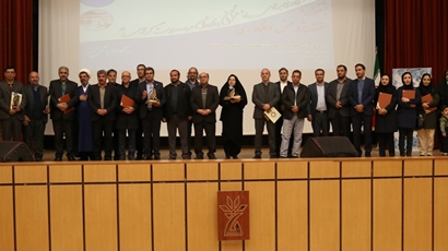 جشن هفته پژوهش و تجلیل از پژوهشگران و فناوران برتر دانشگاه علوم پزشکی شهرکرد